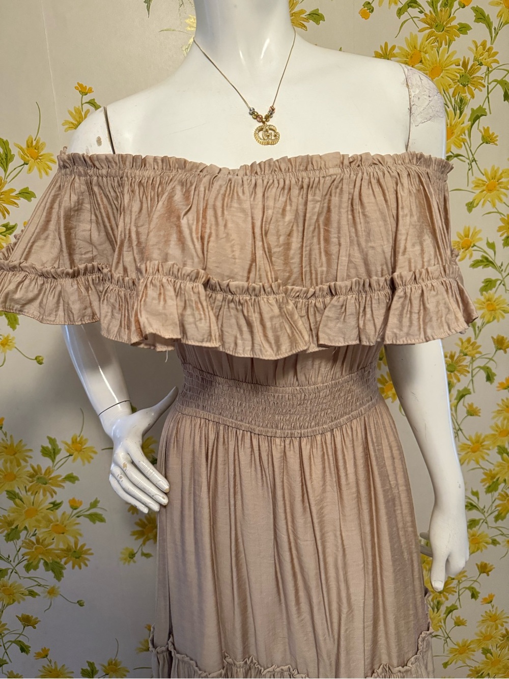 Boho Off-Shoulder Ruffle midi Dress size M
